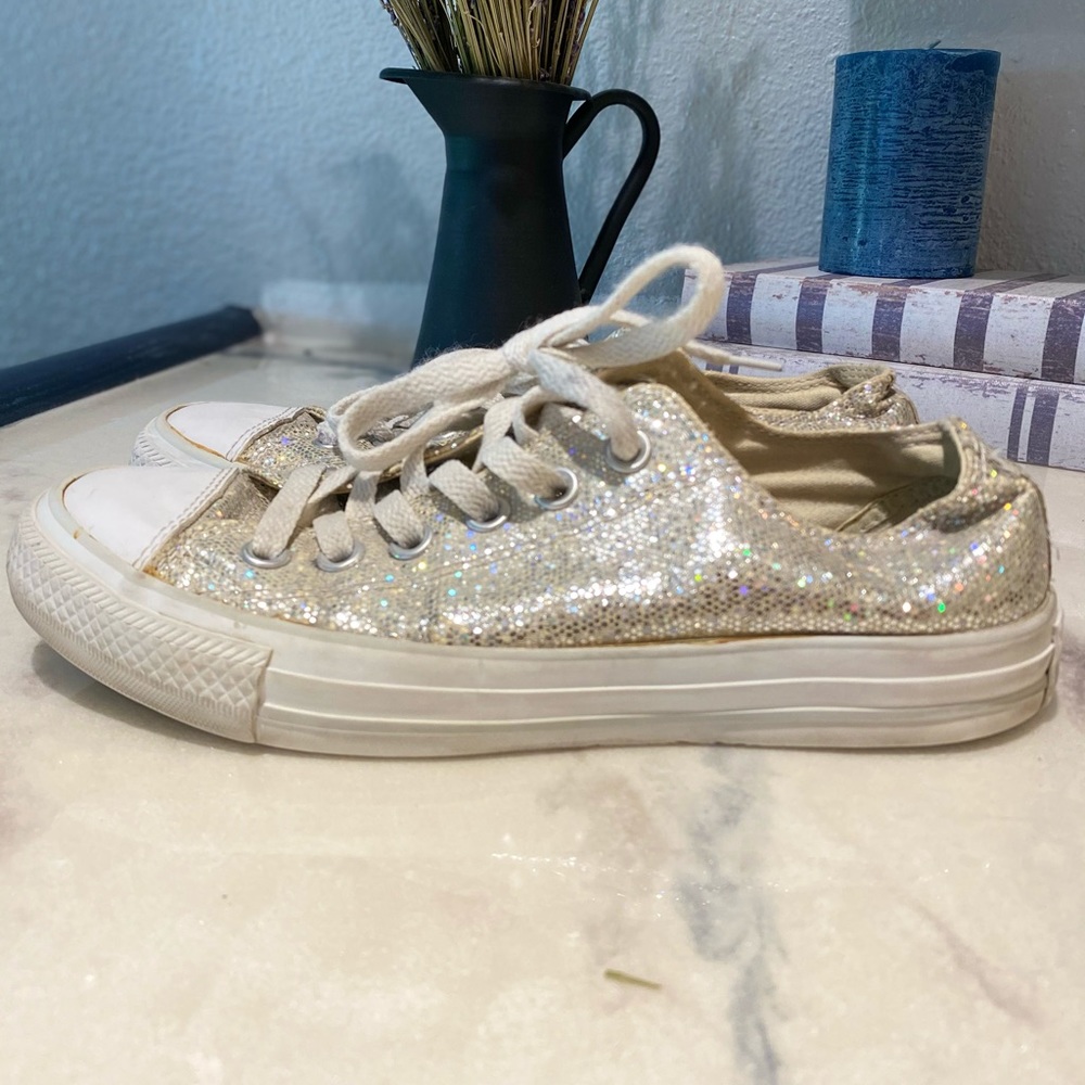 Sparkley converse